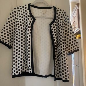 Chico's Opened Short Sleeved Cardigan (1)=Medium